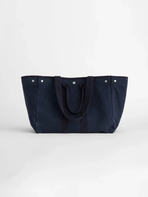 The Perfect Weekend Tote