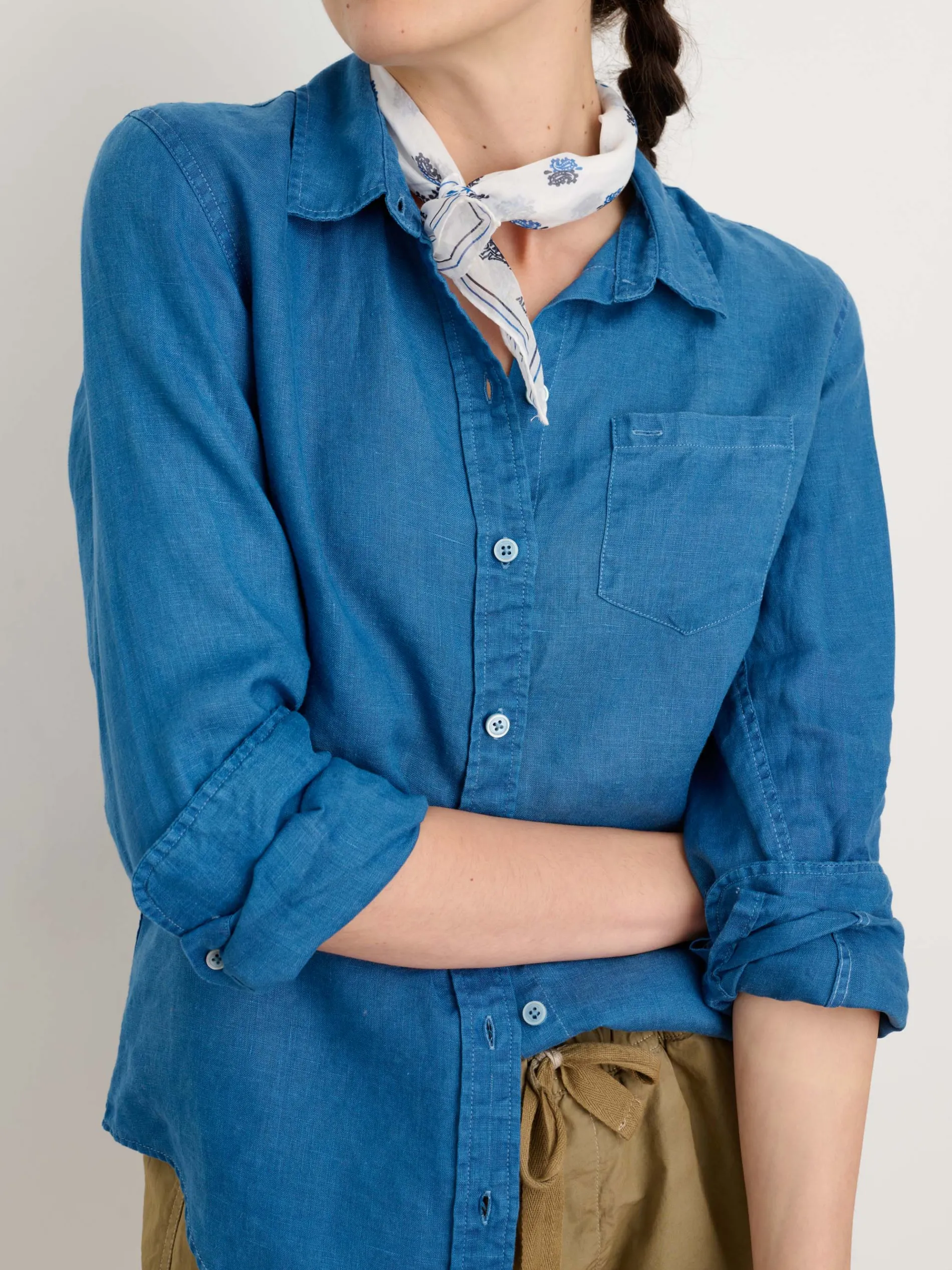 Indigo Dyed Wyatt Shirt In Linen
