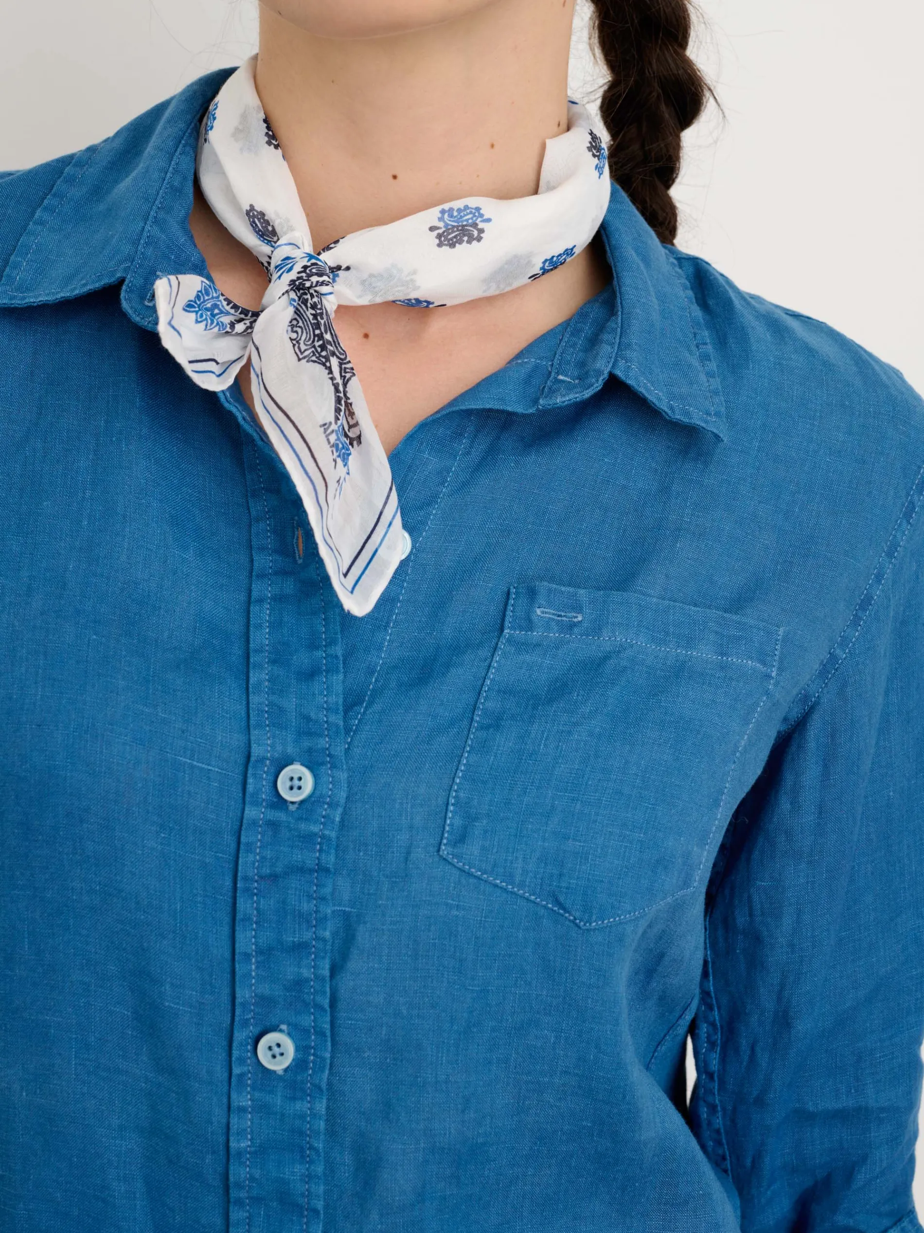 Indigo Dyed Wyatt Shirt In Linen