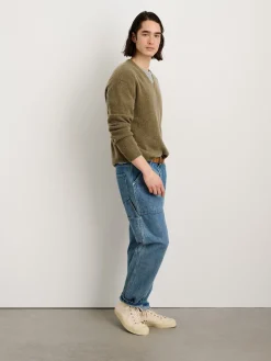 V-Neck Sweater In Lightweight Cashmere